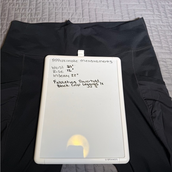 Fabletics Black Leggings Women's Size 1X - Picture 3 of 3